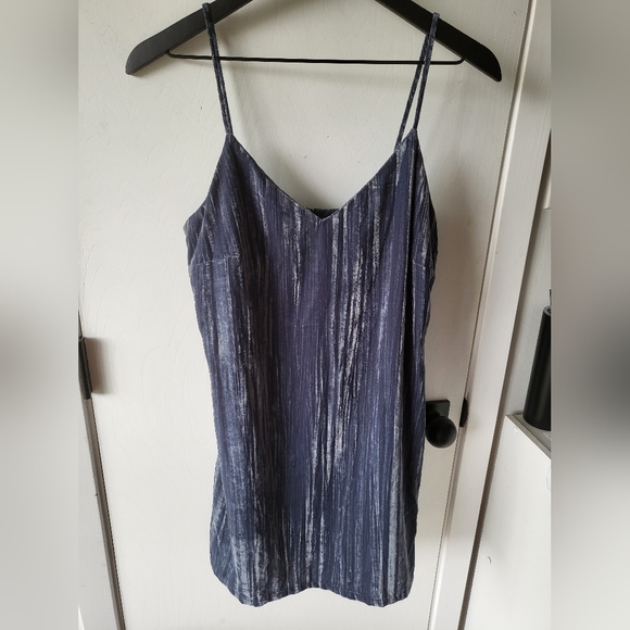 Elodie Dresses & Skirts - Elodie Blue Velvet Textured Mini Dress Size Large